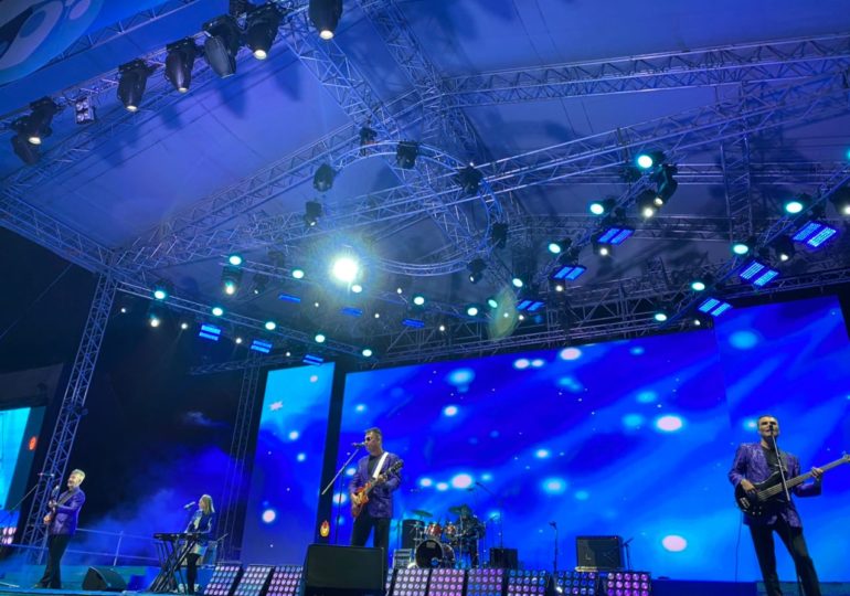 Самарцы завершили празднование Дня города концертом и фейерверком