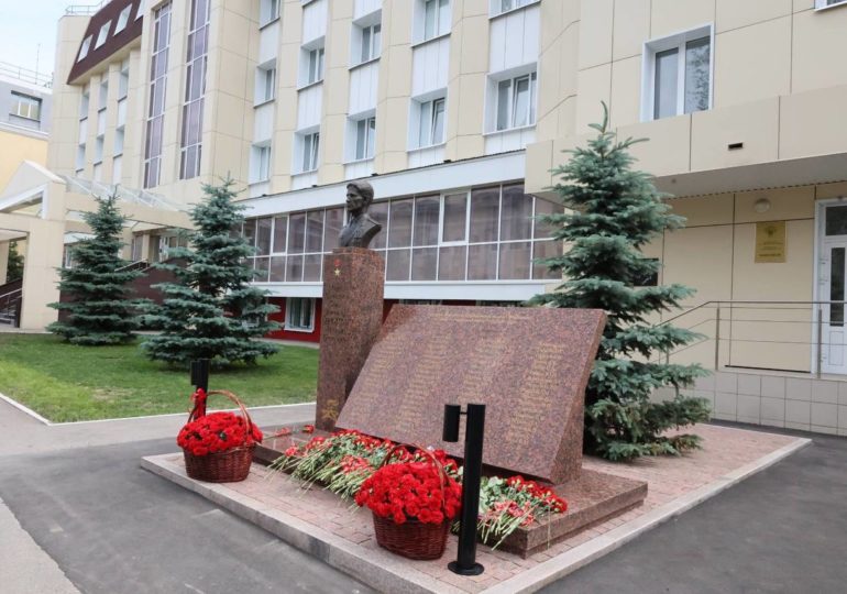 В Самаре открылся памятник прокурорам-фронтовикам