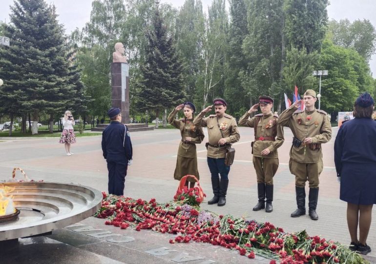 В самарском Дворце ветеранов проходит «Бал Победы»