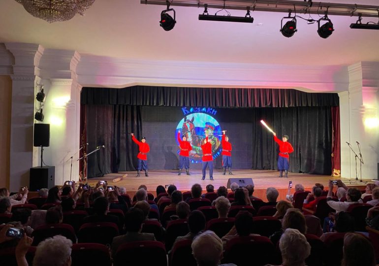 В Самаре проходит концерт «Казаки на страже мира»