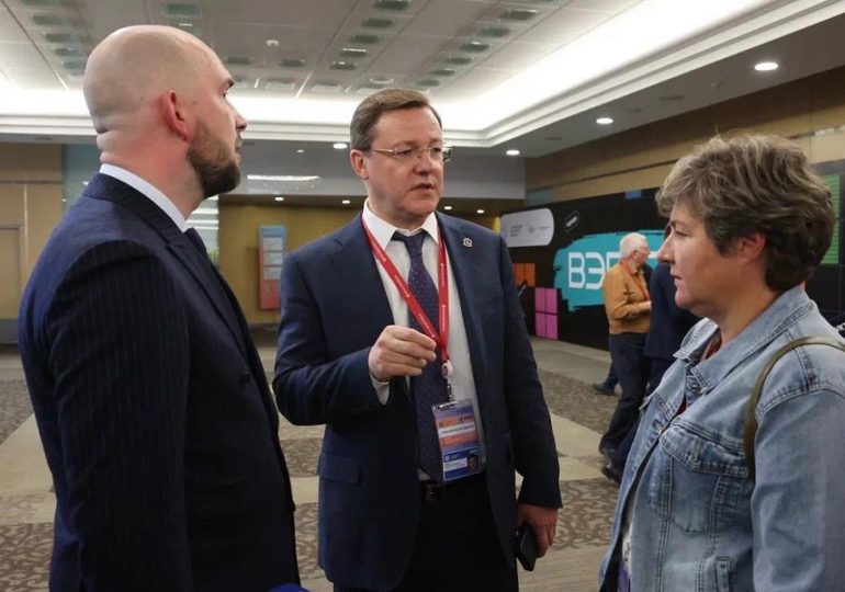 Дмитрий Азаров поручил создать в самарском регионе «Навигатор сильных идей»
