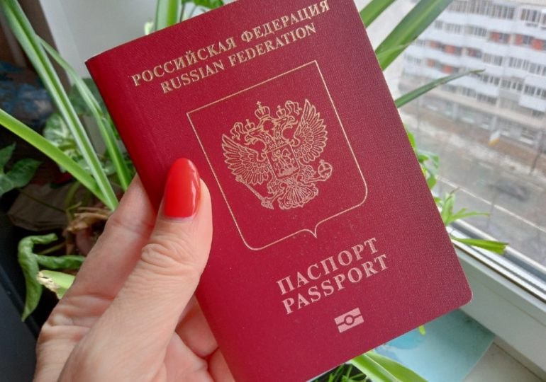 В Самарской области возобновили прием заявлений о выдаче биометрических загранпаспортов