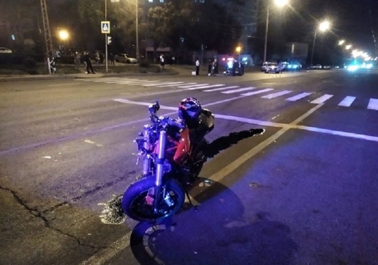 В Самарской области при столкновении мотоциклов погибла 19-летняя девушка