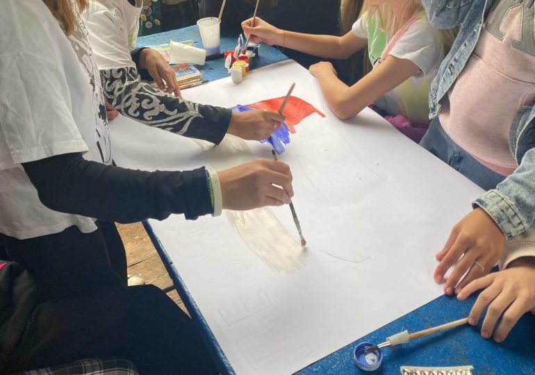 В детском центре «Авангард-Самара» отметили День Государственного флага РФ