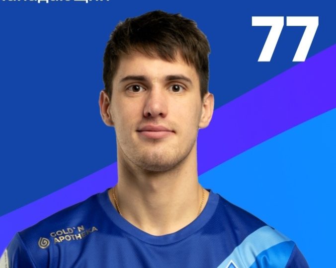 Футболист Владимир Писарский посоветовал болельщикам быть осторожнее на дороге