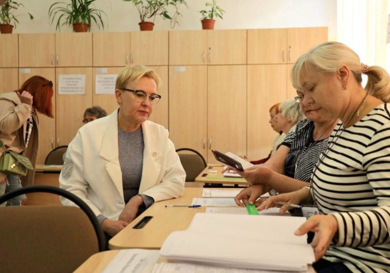 Глава Самары Елена Лапушкина приняла участие в выборах губернатора