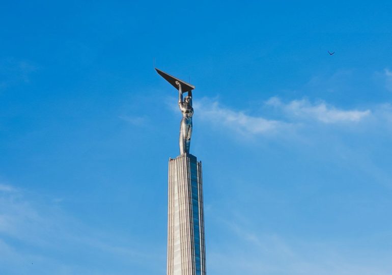 «Это очень достойная и заслуженная победа»: Нина Косарева прокомментировала итоги выборов