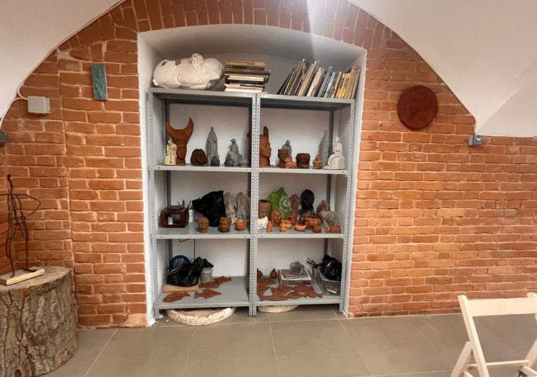 Депутат Госдумы Александр Хинштейн посетил самарскую школу искусств №8 «Радуга»