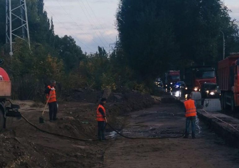 В Самаре на перекрестке улицы 22 Партсъезда и Заводского шоссе строят дополнительную поворотную полосу
