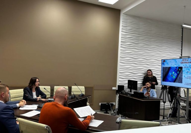 Для школьников Самарской области провели открытый онлайн-урок о мерах безопасности во время общения в сети