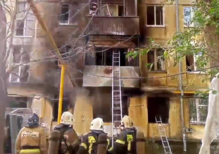 В Самаре два человека попали в больницу после пожара на улице Гагарина