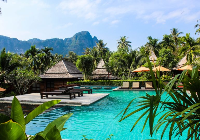 Роспотребнадзор окажет содействие туристам, которые приобрели авиабилеты на Пхукет по дешевой цене