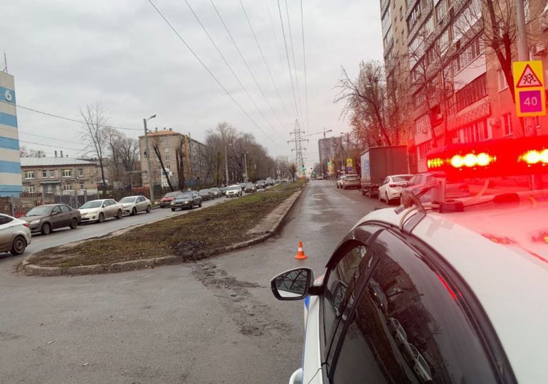 В Самаре водитель насмерть сбил женщину-пешехода