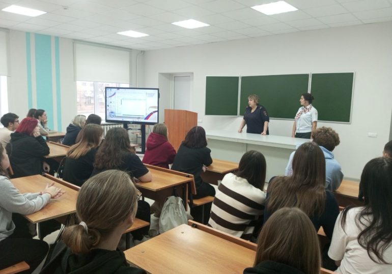 Самарским студентам рассказали о правилах безопасности на железной дороге