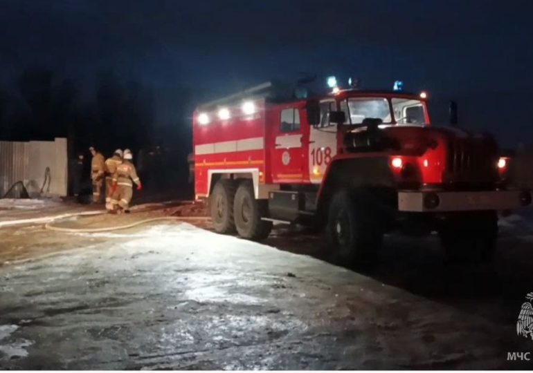 В Самарской области при пожаре на территории нефтегазовой компании пострадал мужчина