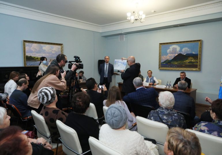 Глава Самары Елена Лапушкина на встрече с жителями рассказала о мерах, принятых для улучшения транспортной доступности Куйбышевского района