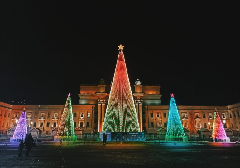 Керлинг, снежковый тир и катки подготовили для жителей Самары на площади Куйбышева