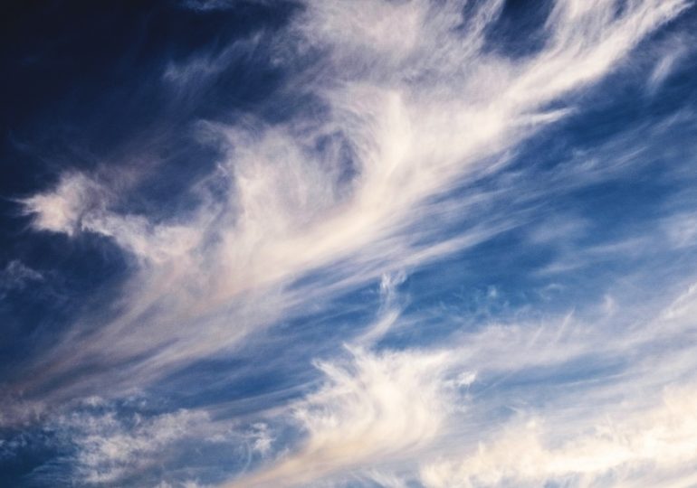 В Самарской области сохранится сильный ветер