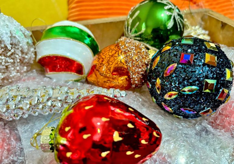 Жительницу Самарской области обманули при покупке елочных игрушек через интернет