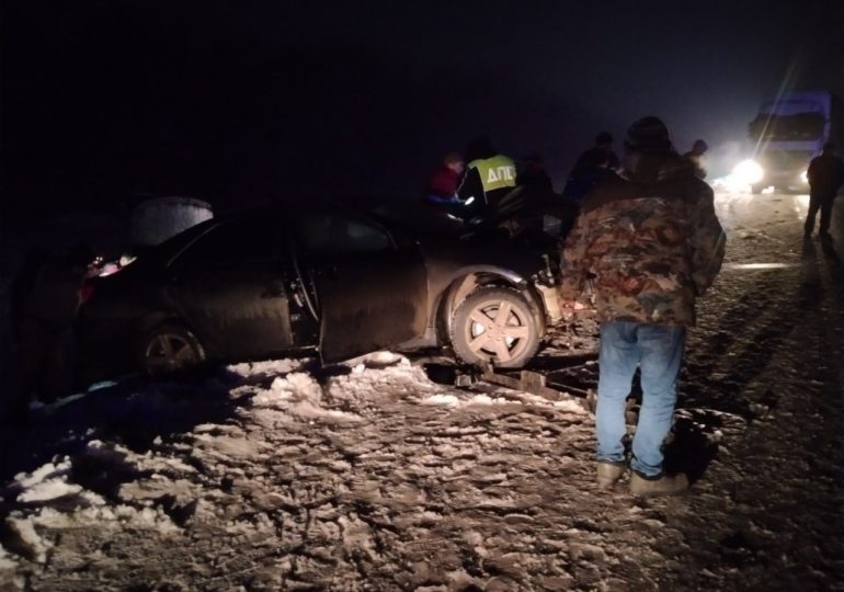 В Самарской области в ДТП с иномарками погибли два человека
