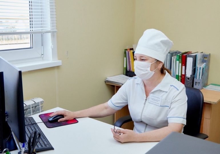 В Самарской области более 1000 медработников получили соцподдержку