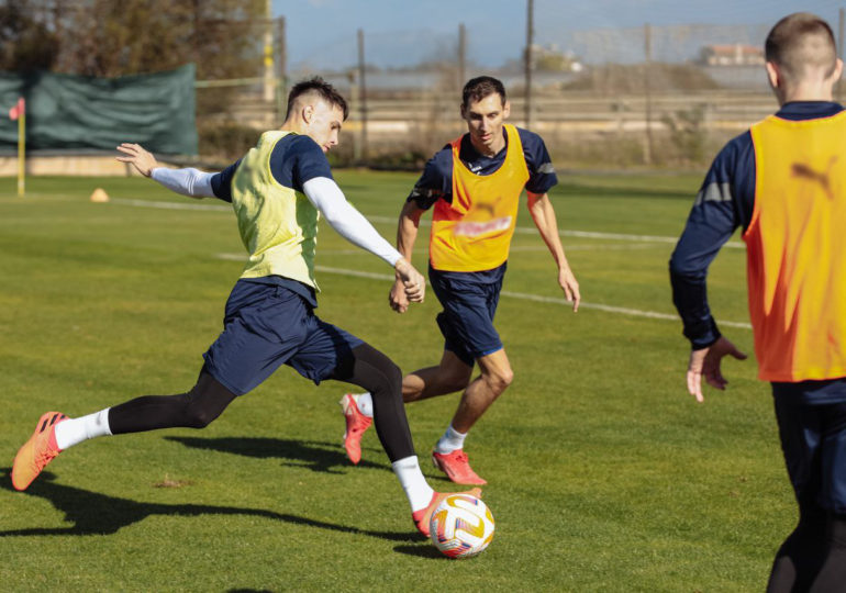 В первом контрольном матче на сборе «Крылья Советов» сыграют против Северной Македонии