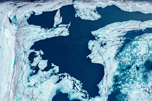 Ученые решили, что жизнь на Земле зародилась в горячих источниках