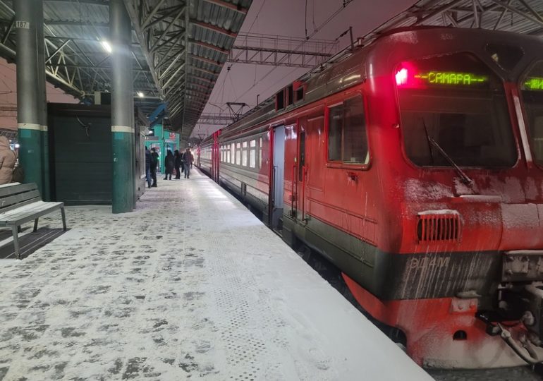 В Самарской области изменили график движения электричек в связи Днем защитника Отечества
