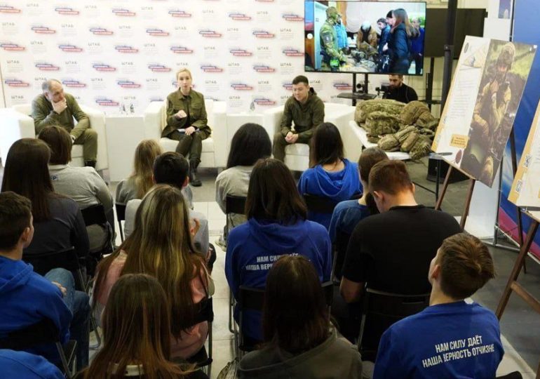 О спецоперации – из первых уст: в Самаре состоялась встреча участников СВО с молодежью