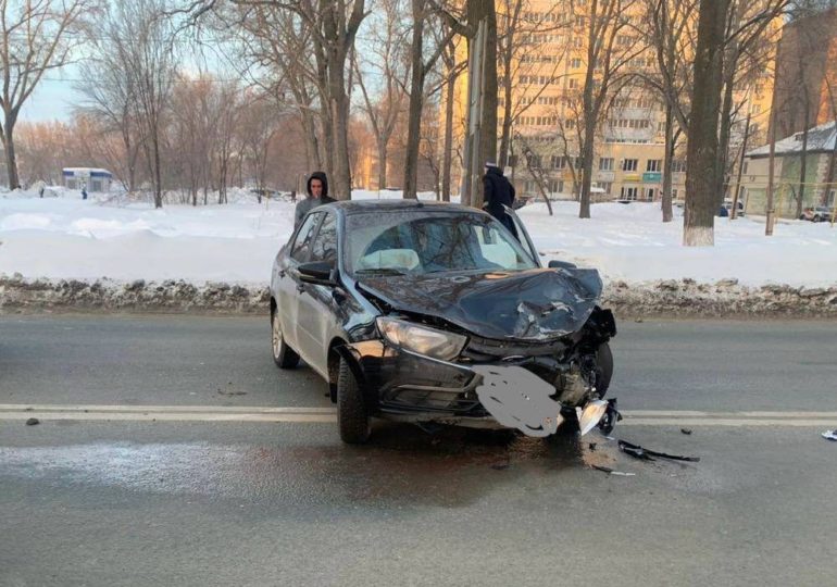 В Самаре произошло массовое ДТП с пострадавшими