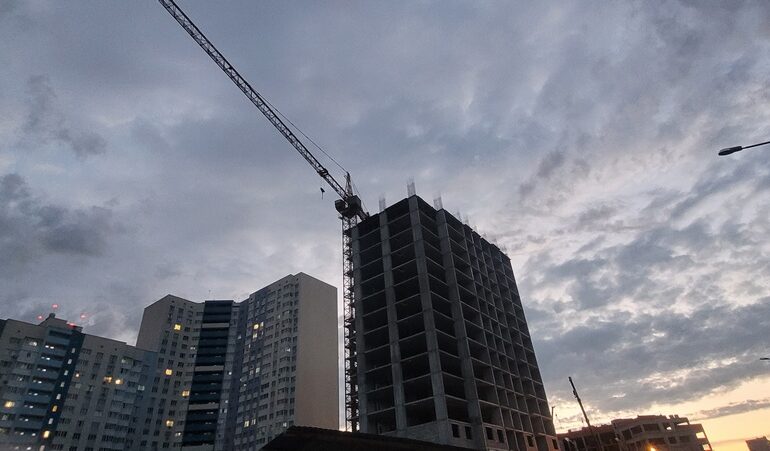 В Самаре цены на квартиры в новостройках снизились на 0,5%