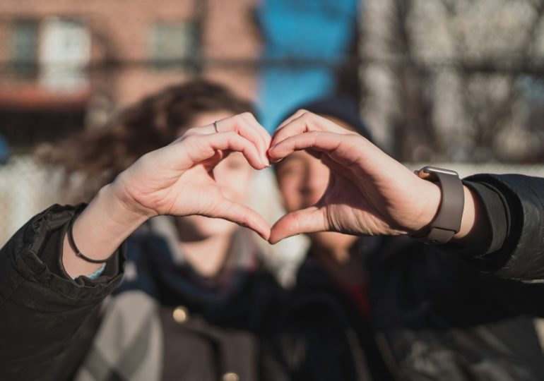 Российские мужчины назвали безрассудства, на которые готовы ради женщин