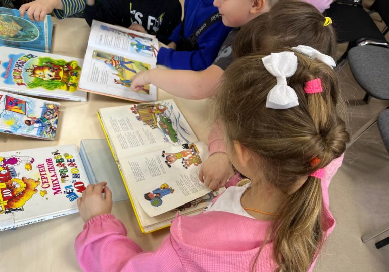 В Самаре открылась выставка для детей «Дядя Степа глазами разных художников»