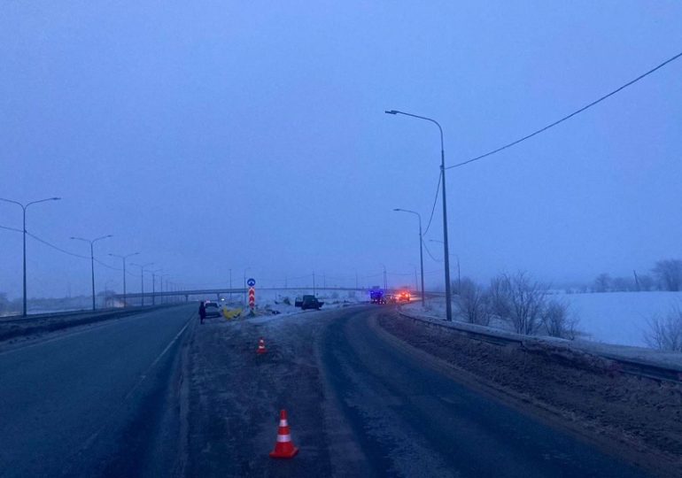 В Самарской области перевернулся автомобиль, водитель погиб