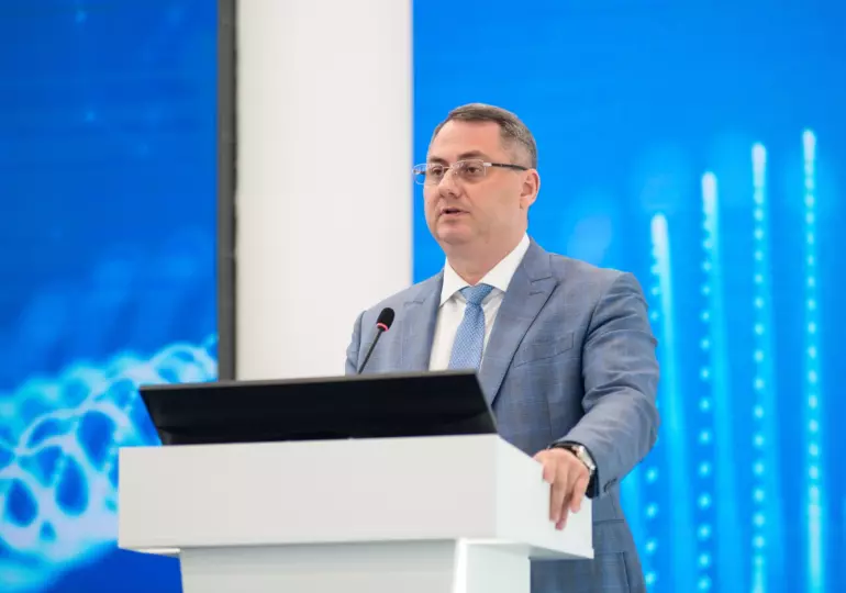 Александра Колсанова переизбрали на пост ректора СамГМУ