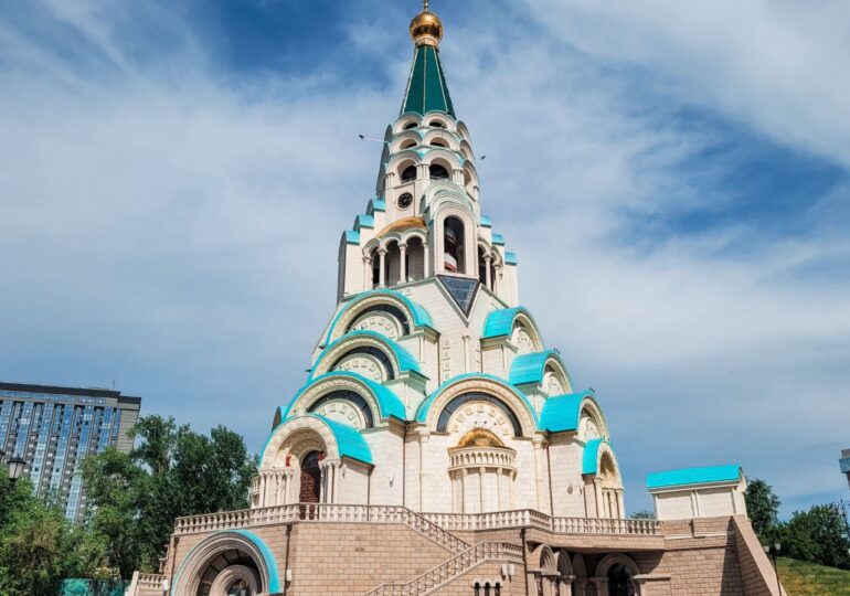 Самарцы смогут посмотреть прямую трансляцию пасхальной службы из Софийского собора
