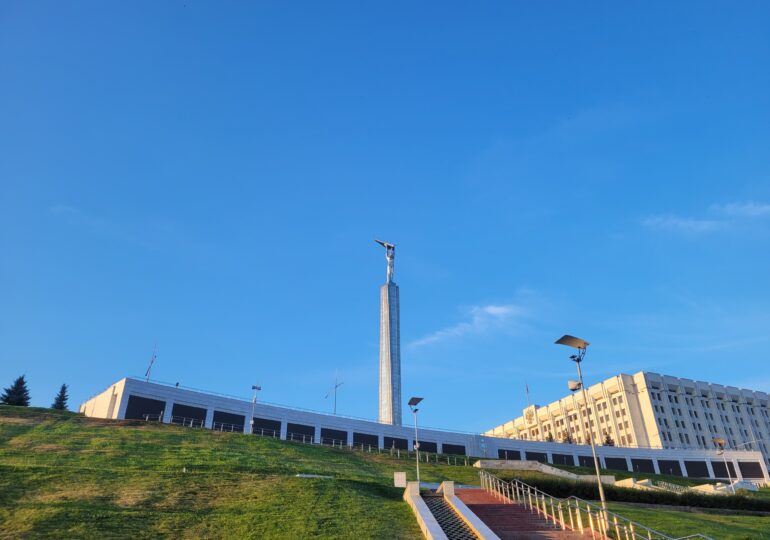 В Самарской области молодым преподавателям увеличат ежемесячную выплату