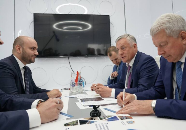 Глава Самарской области и руководитель компании «Газпром межрегионгаз» обсудили планы по газификации