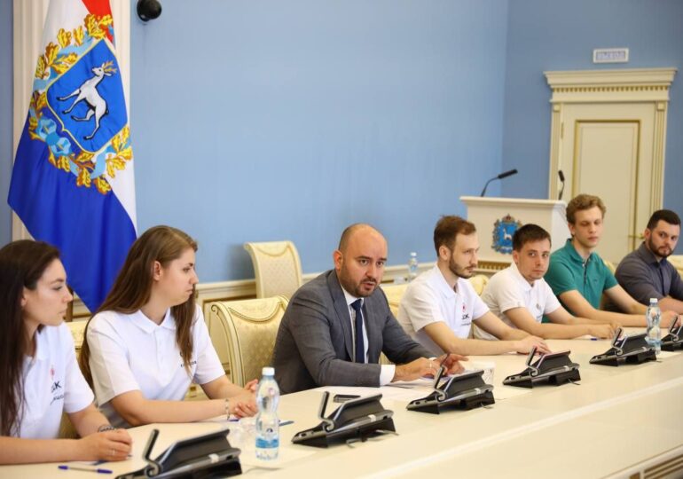 Вячеслав Федорищев встретился с самарскими участниками форума «Инженеры будущего»