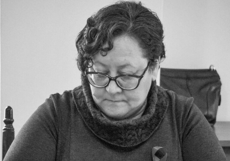 Умерла член Союза журналистов России Оксана Тихомирова