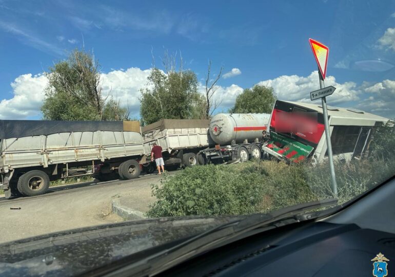 В Самаре в ДТП с автобусом пострадала женщина