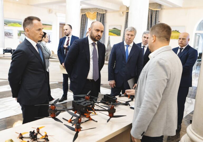 Глава Самарской области Вячеслав Федорищев и губернатор Ульяновской области Алексей Русских подписали соглашение о сотрудничестве регионов