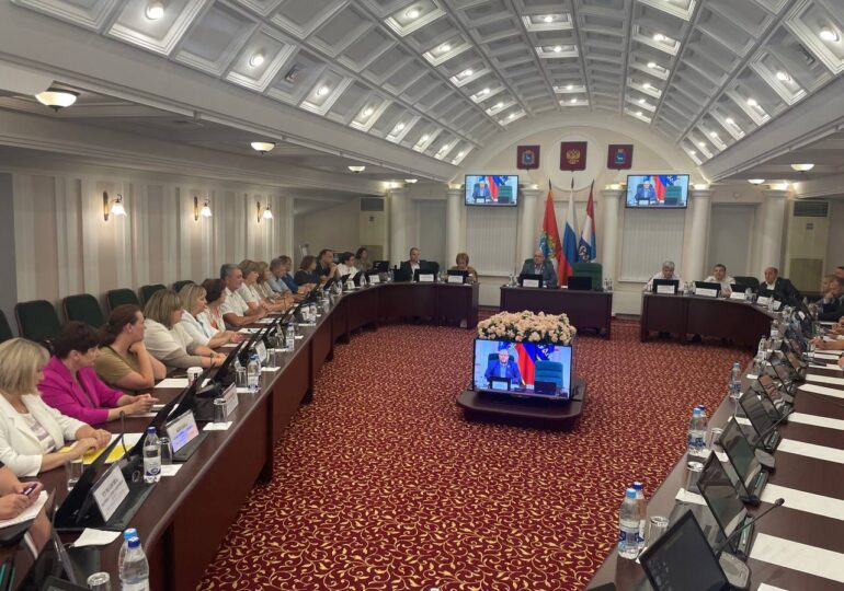 В Самаре обсудили подготовку образовательных учреждений к учебному году