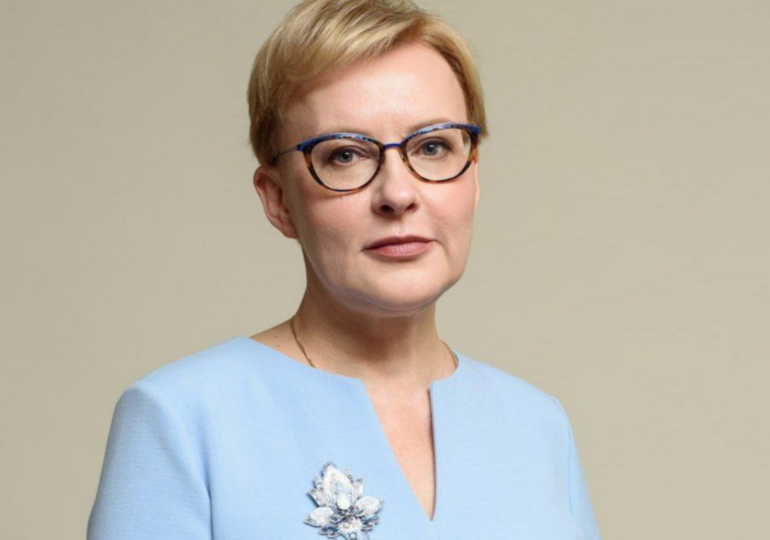 Глава города Елена Лапушкина поздравила самарцев с Днем семьи, любви и верности