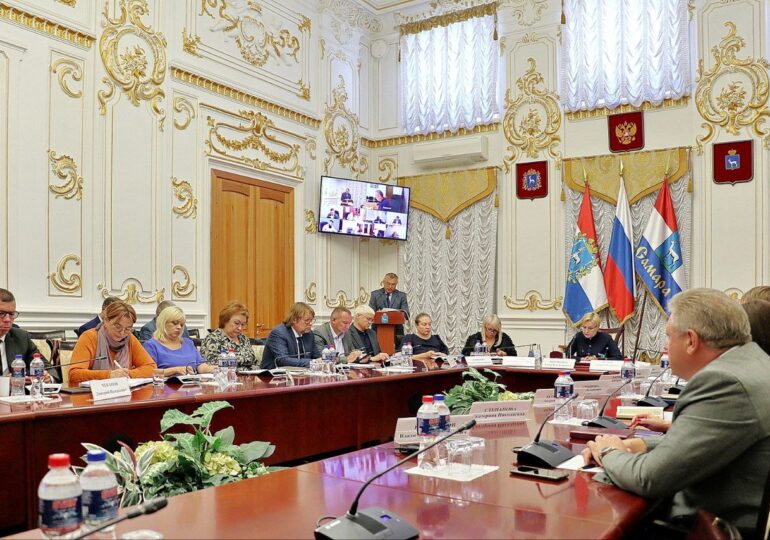 В администрации Самары прошло еженедельное рабочее совещание