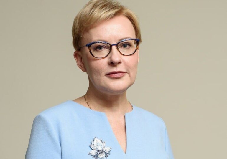 Глава Самары Елена Лапушкина поздравила строителей с профессиональным праздником