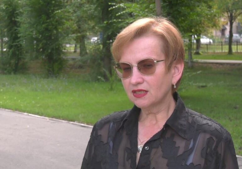 Директор самарского Дворца ветеранов Ольга Баранова прокомментировала решение главы региона Вячеслава Федорищева об утверждении минимального размера зарплаты для работников организаций внебюджетной сферы