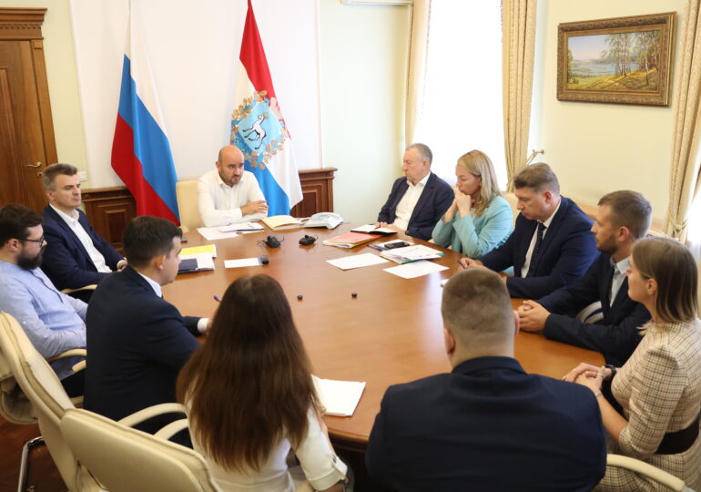 Вячеслав Федорищев встретился с кандидатами на должность министра молодежной политики Самарской области