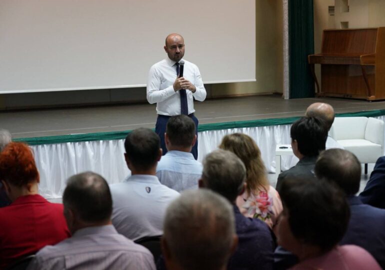 Вячеслав Федорищев сегодня работает в Отрадном