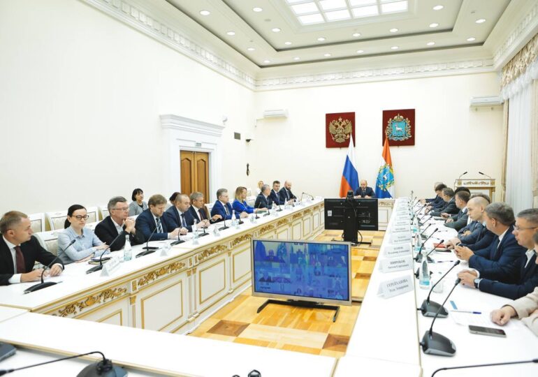 Вячеслав Федорищев назначил председателем областного правительства Михаила Смирнова